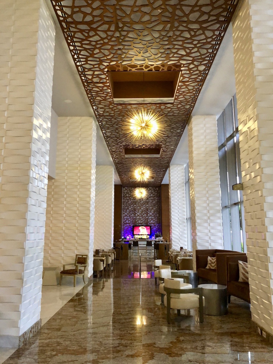 Waldorf-Astoria Panama lobby