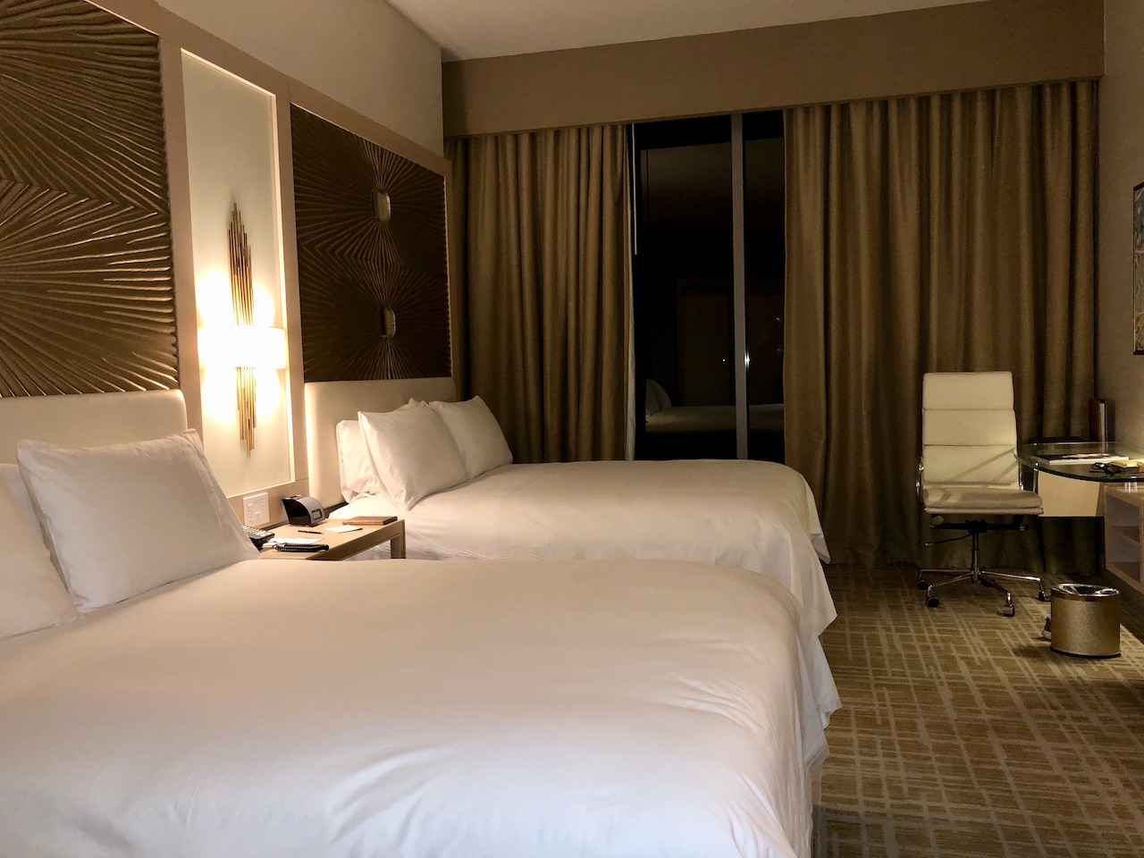 Waldorf-Astoria Panama standard room
