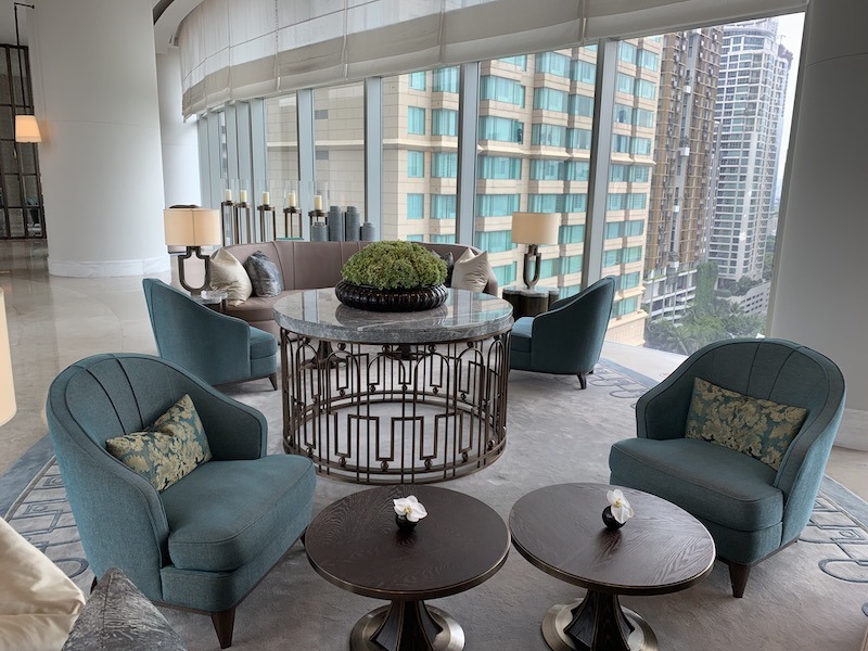 Waldorf-Astoria lobby seating