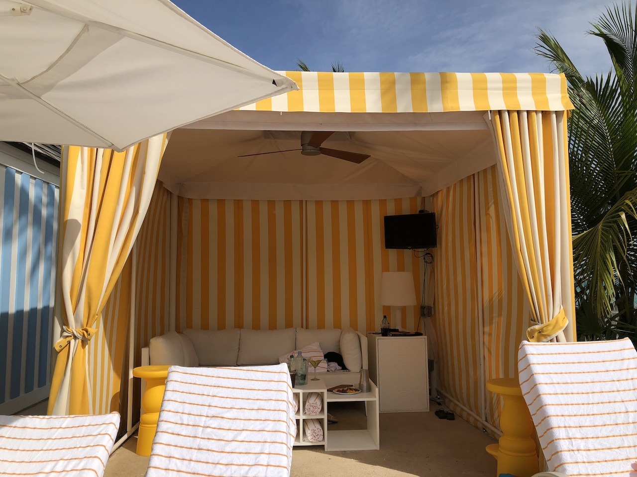 Grand Hyatt Baha Mar poolside cabana