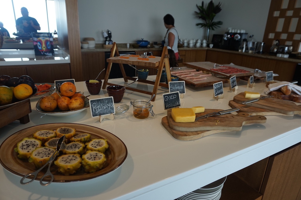 Hyatt Regency Cartagena lounge fruits and charcuterrie