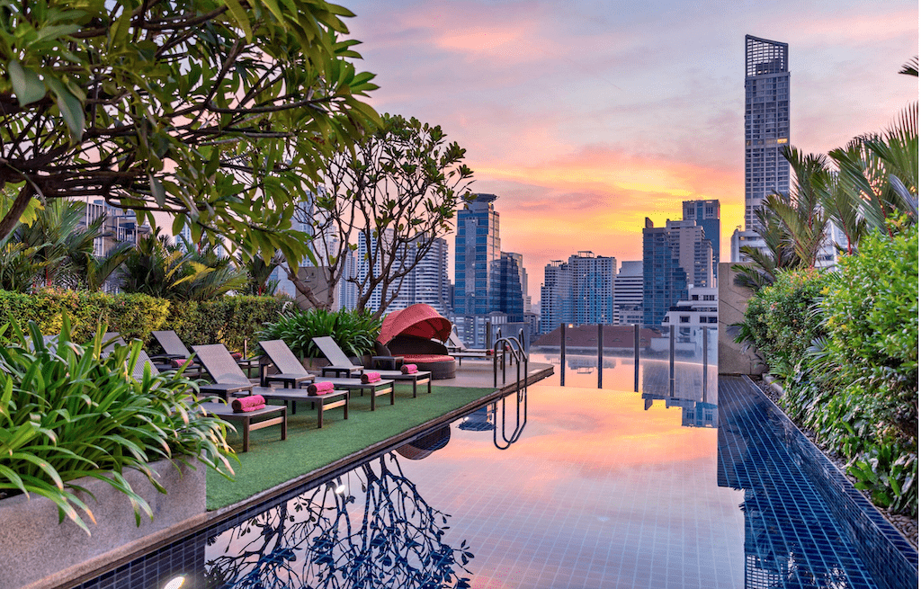 luxury pool over looking bangkok during the best time of year to visit