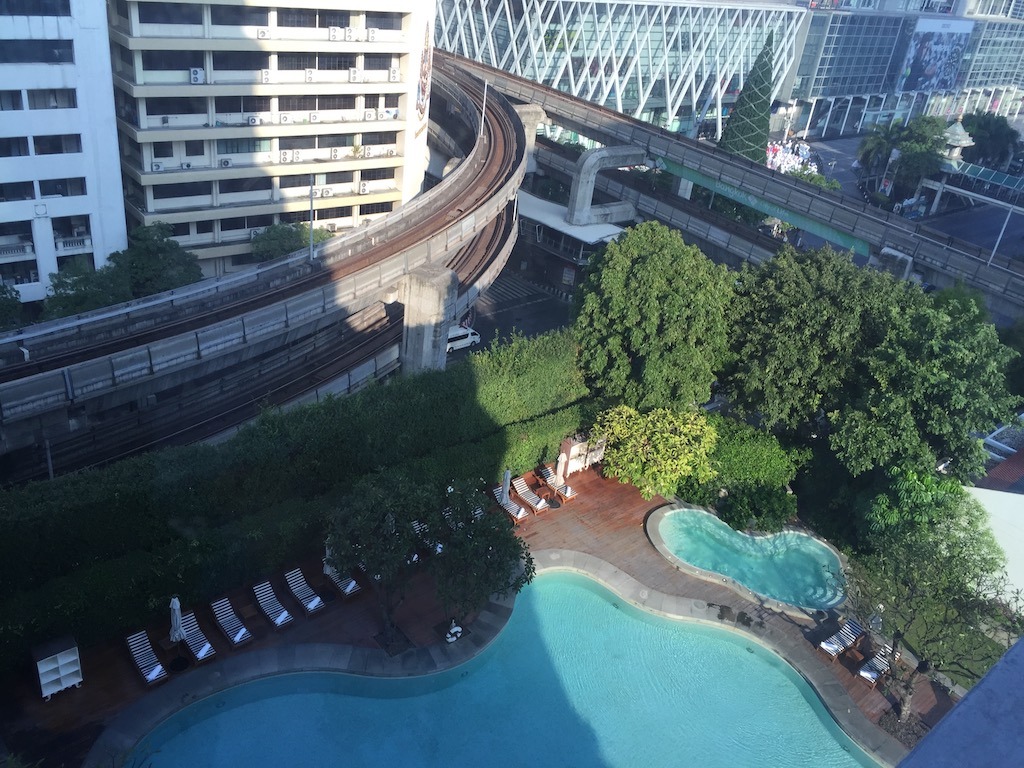 Grand-Hyatt-Erawan-Bangkok-pool