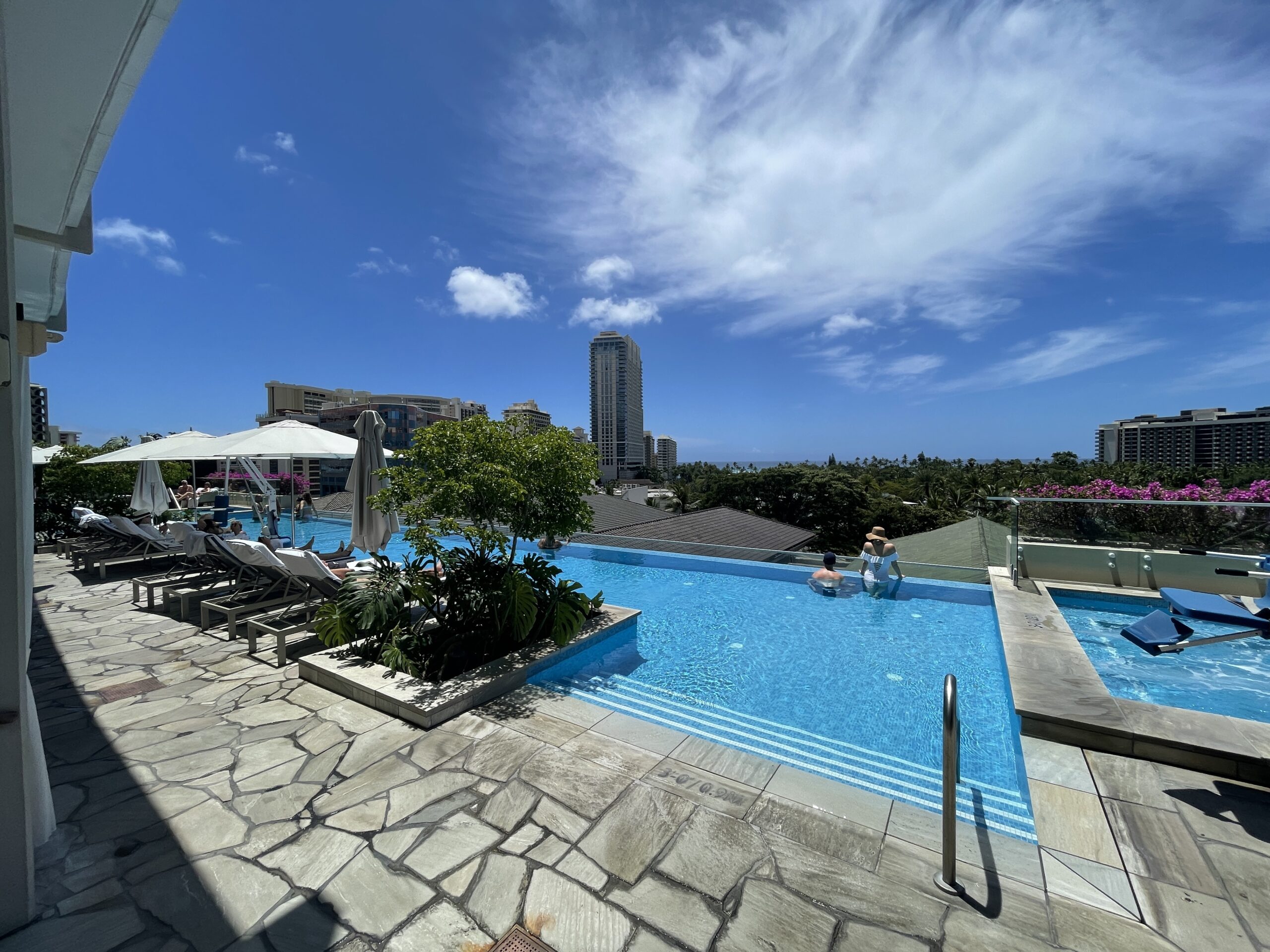 Review & Video: The Ritz-Carlton Waikiki Beach, Luxurious Residences & Hotel