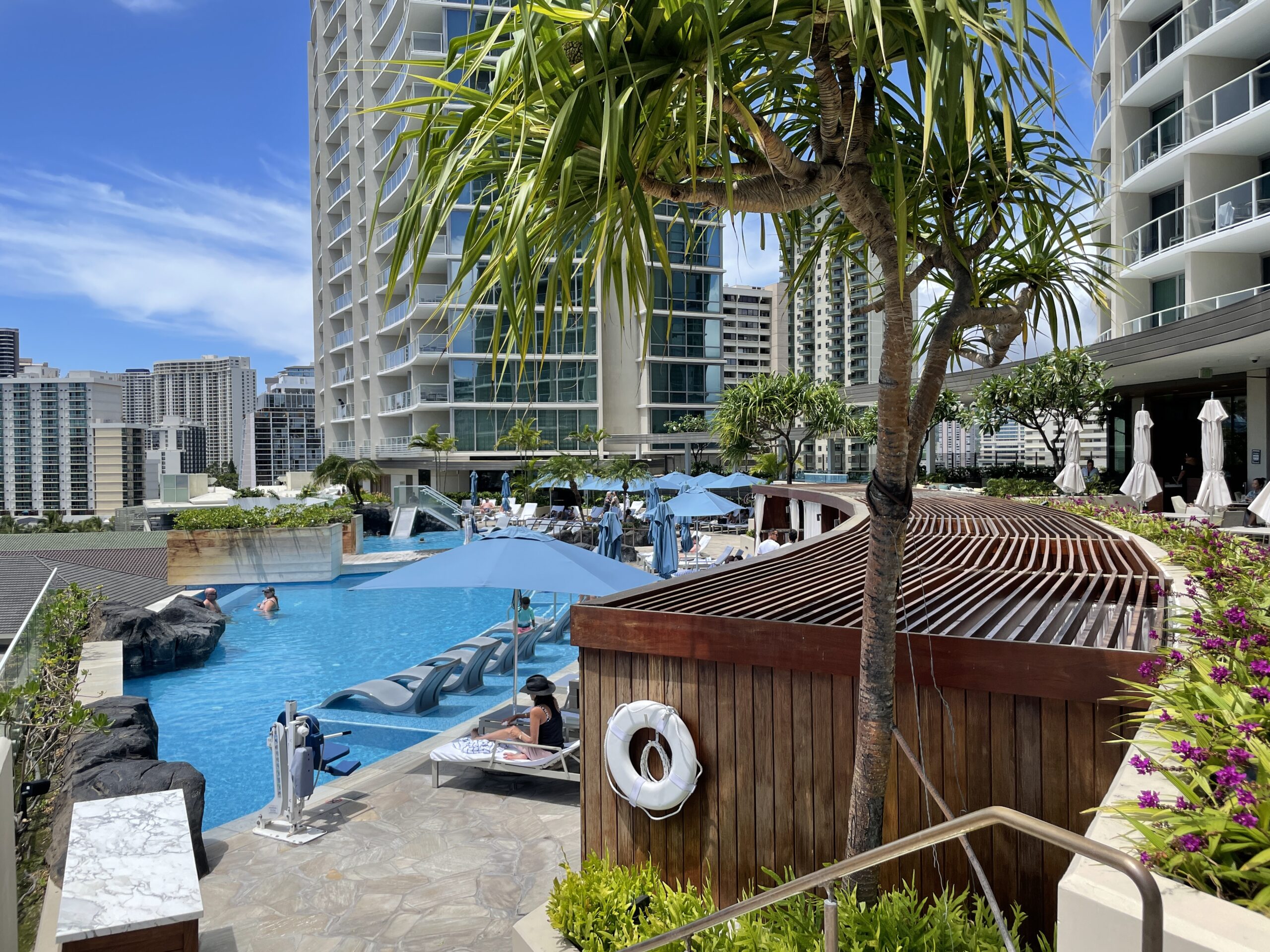 Ritz-Carlton Waikiki Pool