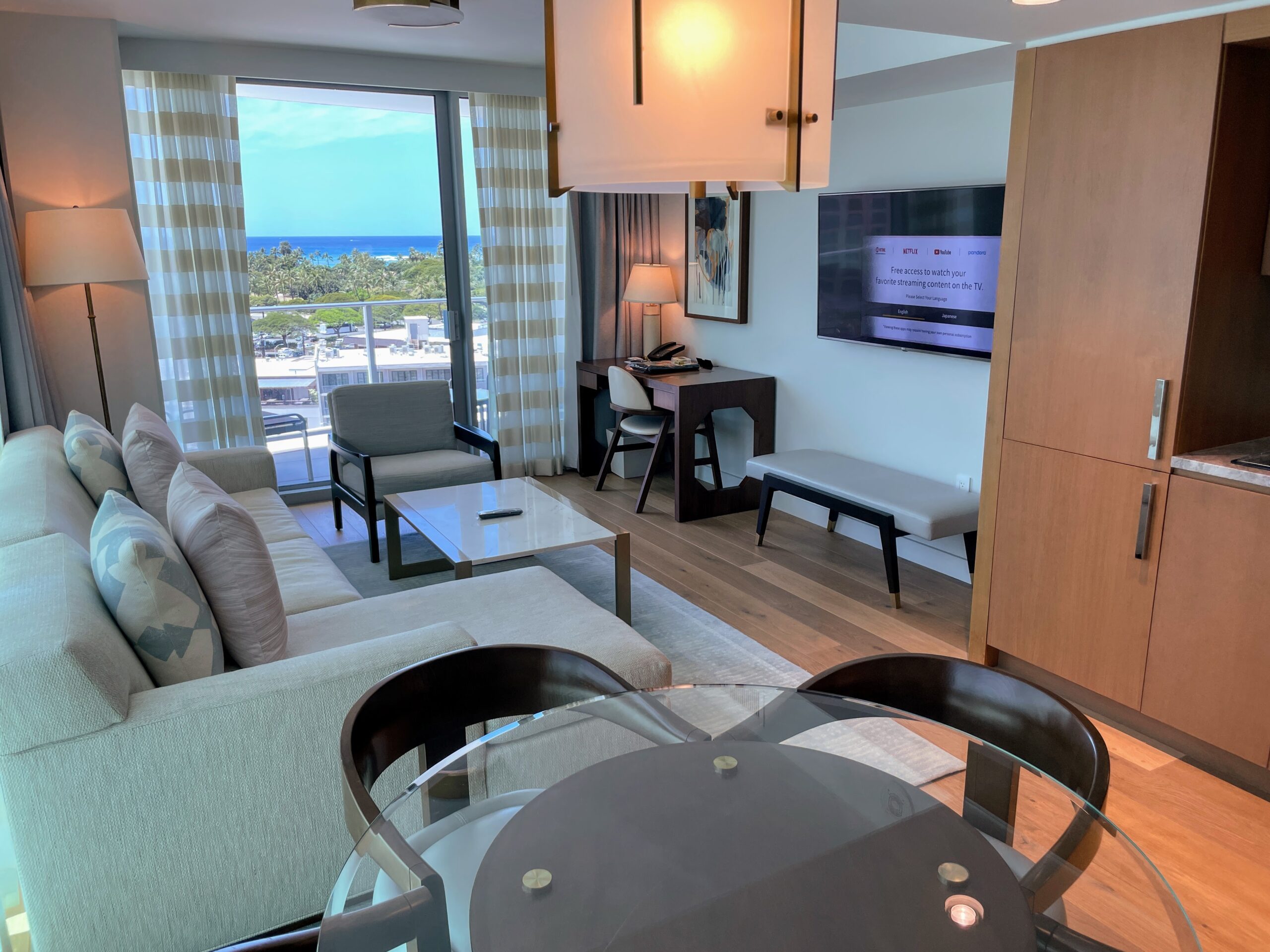 Review & Video: The Ritz-Carlton Waikiki Beach, Luxurious Residences & Hotel