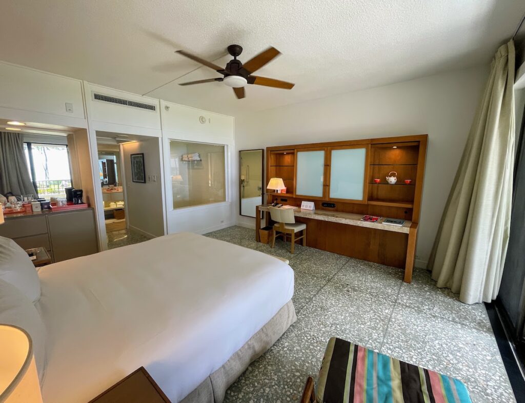 Review & Video: Mauna Kea Beach Hotel, Autograph Collection