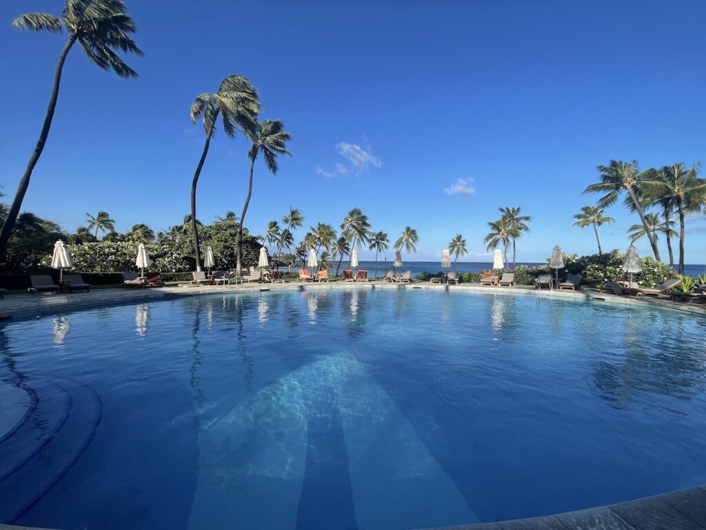 Review & Video: Mauna Kea Beach Hotel, Autograph Collection