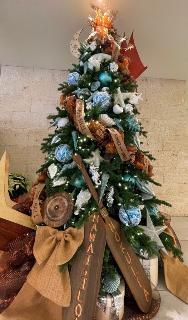 Outrigger Reef, one of best Waikiki hotel Christmas trees 