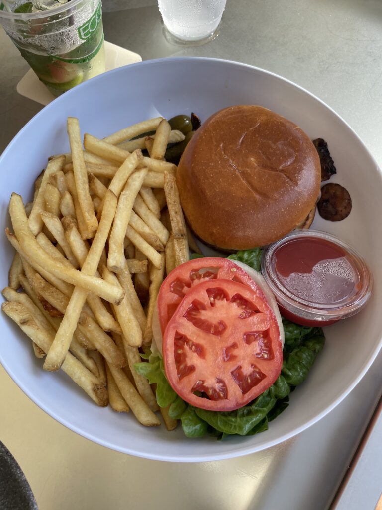 beach burger at the Hyatt Regency Waikiki