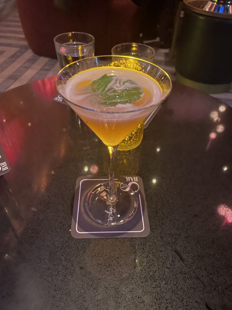 Review: Sexy Sultry S Bar Las Vegas