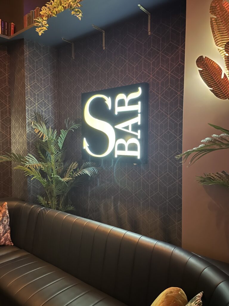 Review: Sexy Sultry S Bar Las Vegas