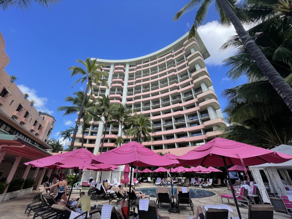 5 Key Features To Know When Deciding Between The Sheraton Waikiki Vs. Royal Hawaiian Hotel