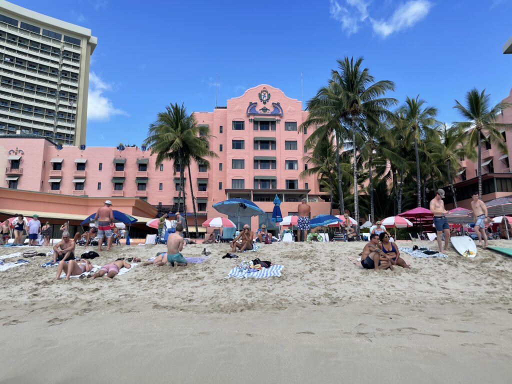 5 Key Features To Know When Deciding Between The Sheraton Waikiki Vs. Royal Hawaiian Hotel