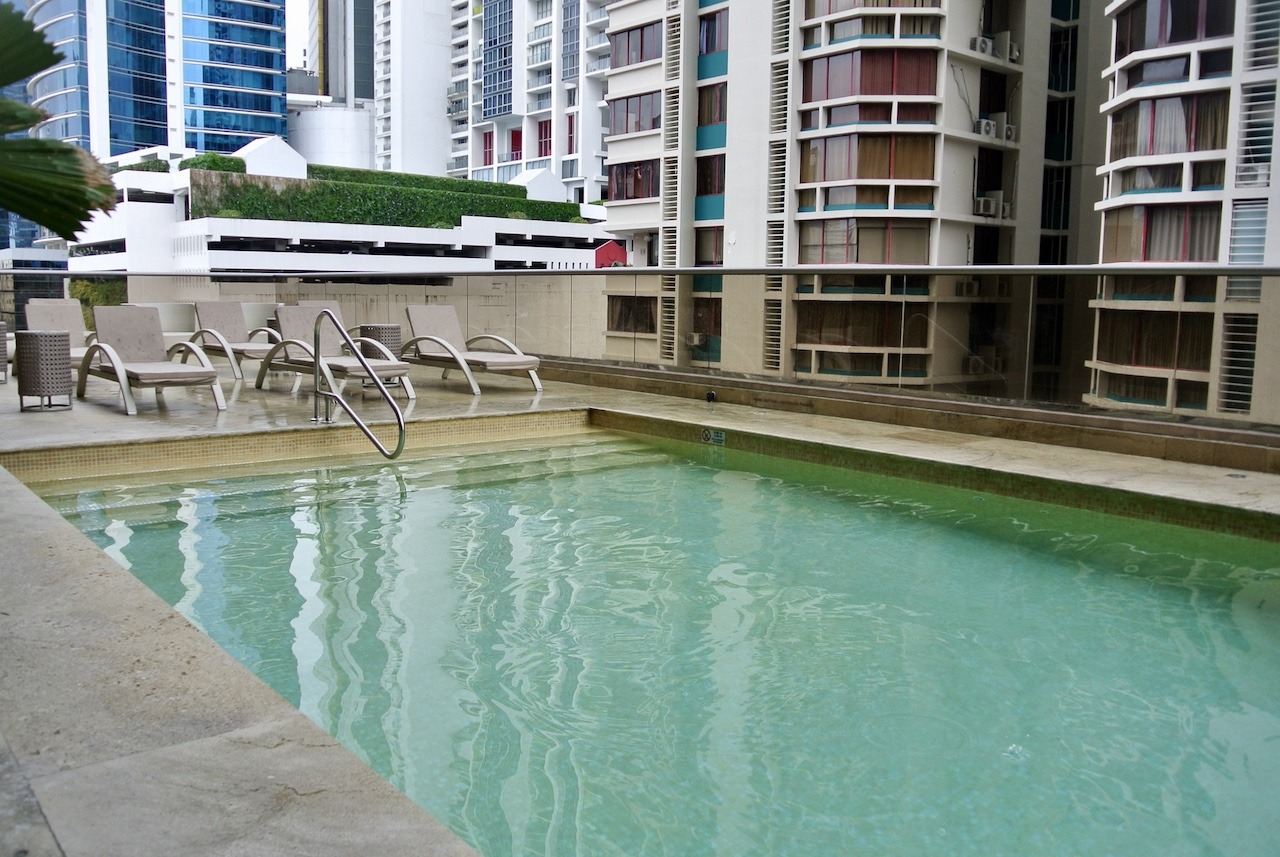 Waldorf-Astoria Panama pool