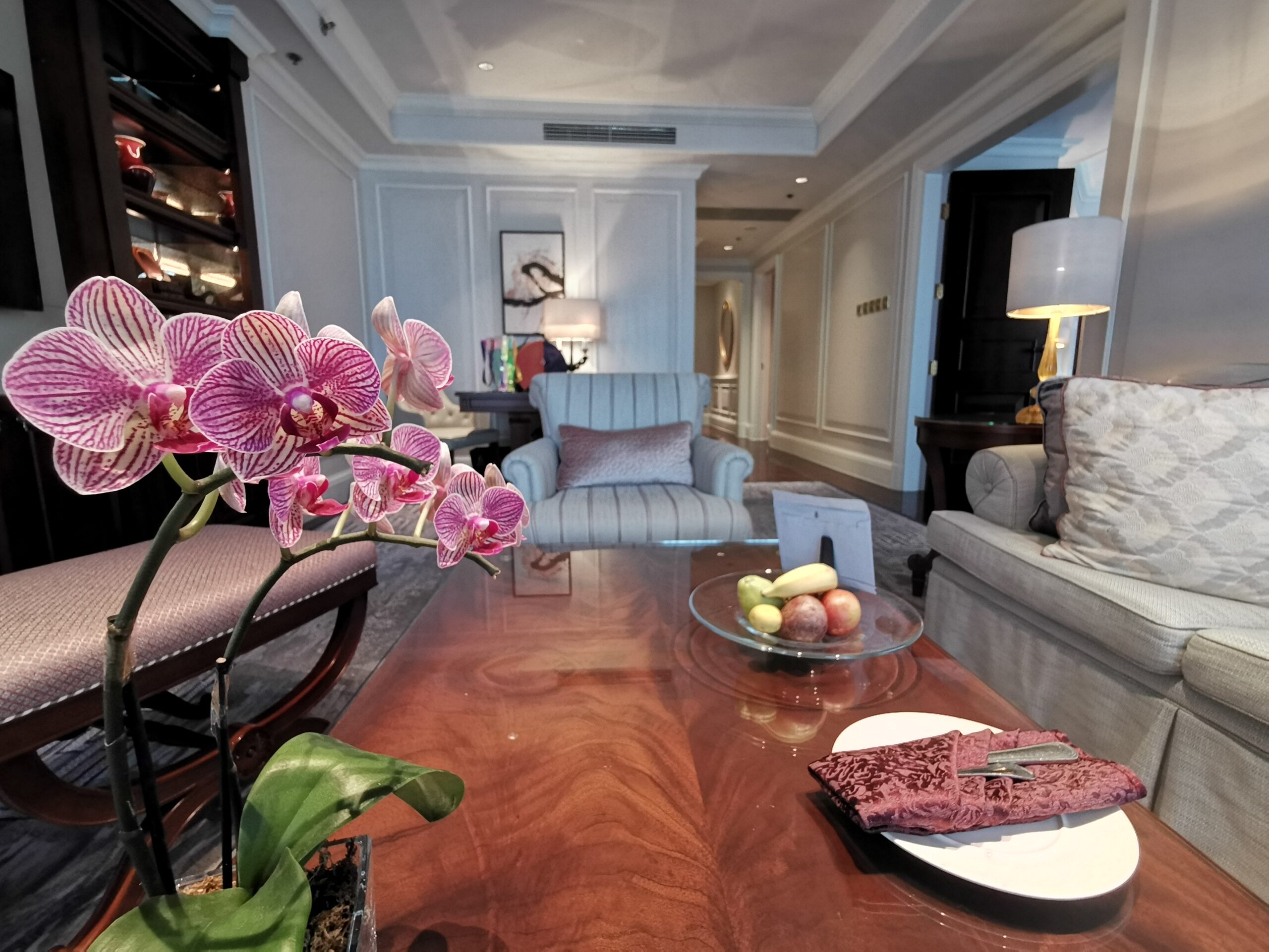 Ritz Carlton Guangzhou Suite