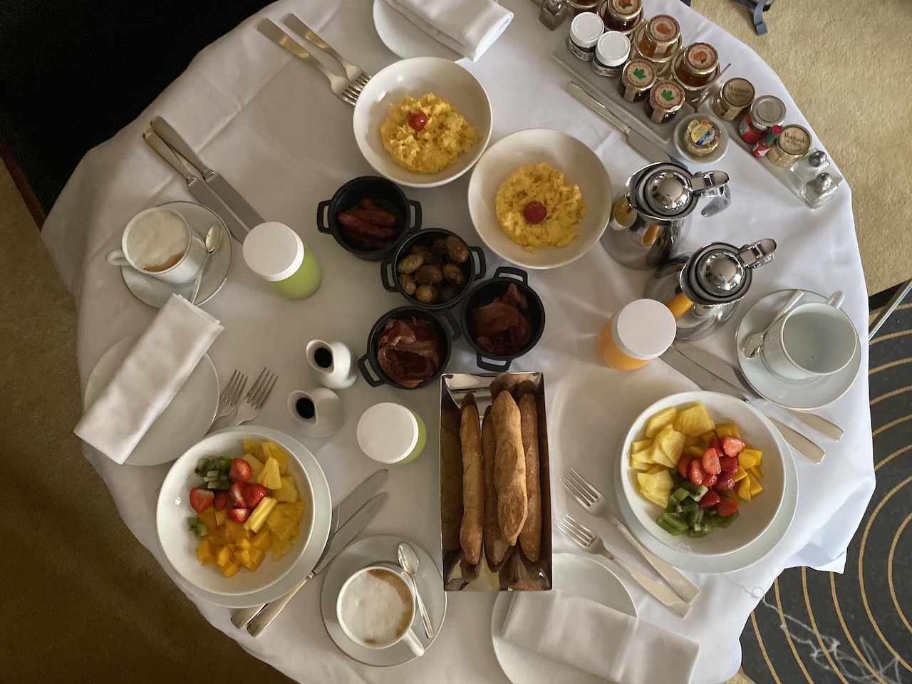 Hyatt Globalist room service breakfast
