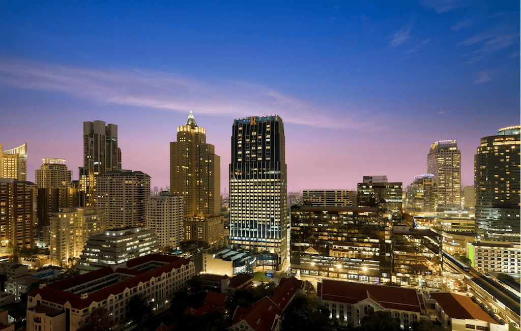 Renaissance-Bangkok-Exterior