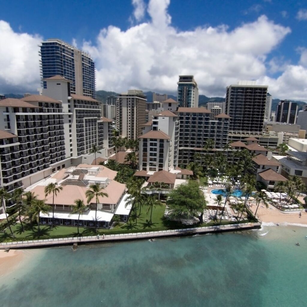 7 Best Luxury Hotels on Oahu (2024)