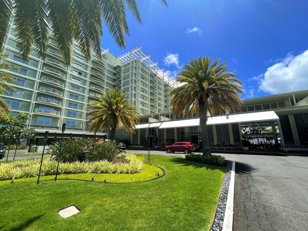 Main Entrance at the Kahala Hotel and Resort.