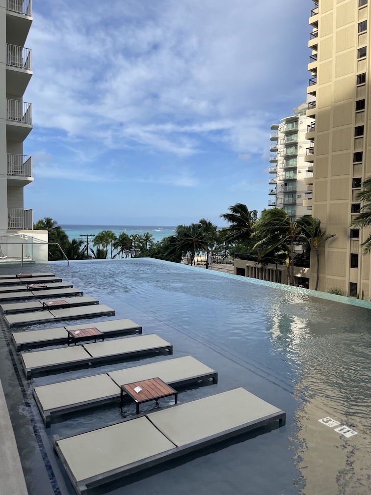 Review & Video: ‘Alohilani Resort Waikiki Beach, A Unique Oasis