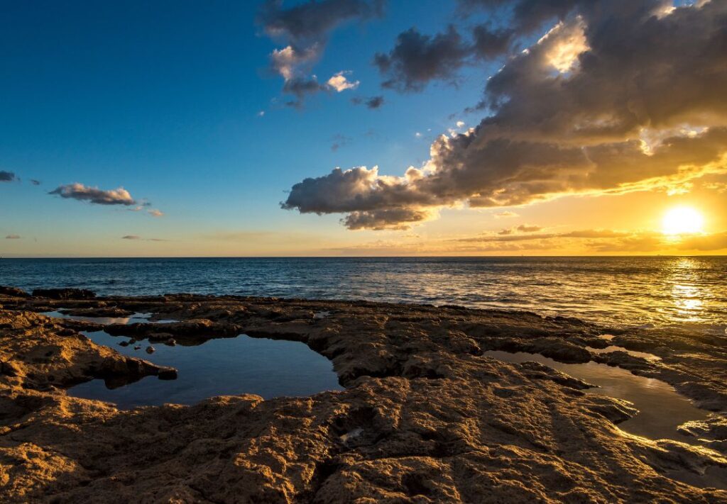 one of the best sunset spots on oahu