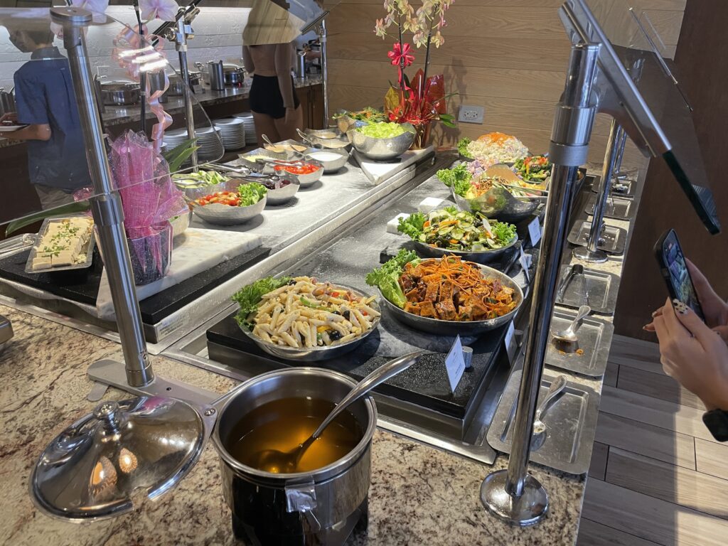 11 Best Sunday Brunch Buffets On Oahu