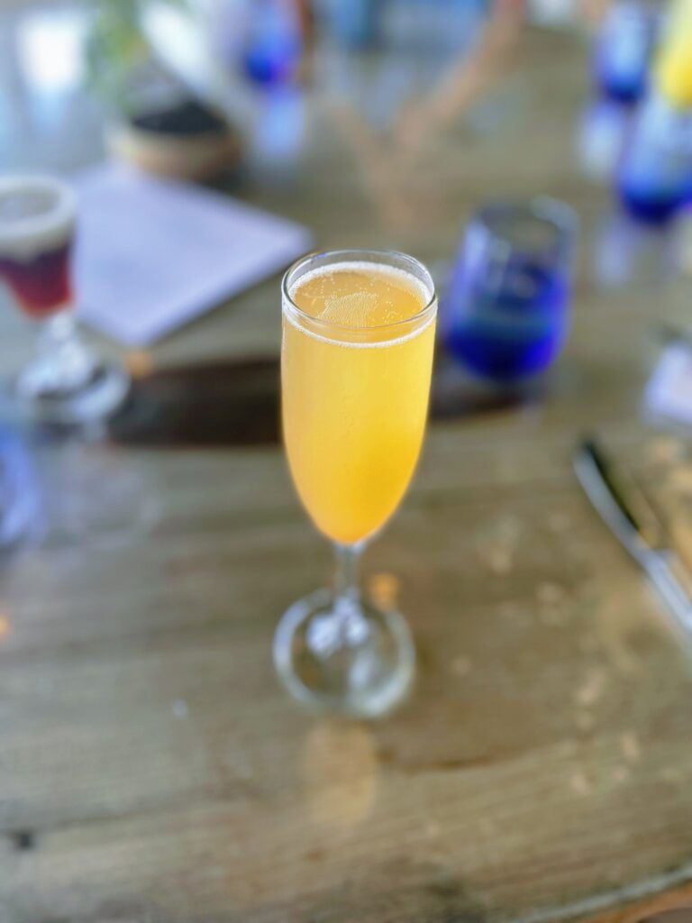 Relaxed Oceanside Hau Tree Brunch Review