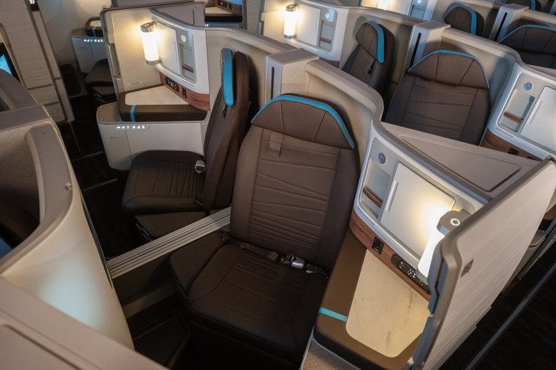 Business class for the Hawaiian Airlines New Boeing 787 Dreamliner