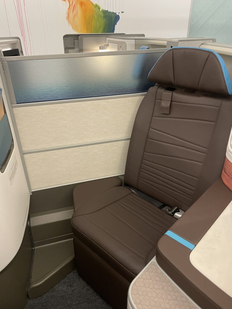 First class seat in the new Hawaiian Airlines Boeing 787 Dreamliner