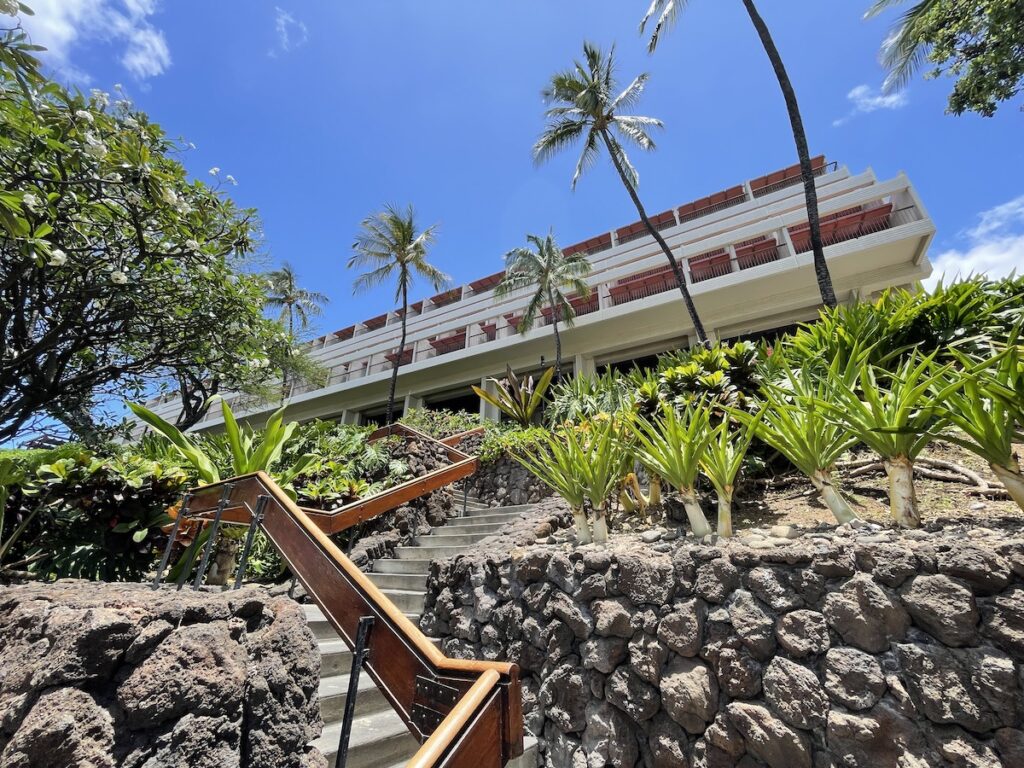 Mauna Kea Beach Hotel, one of the best family hotels on the Big Island