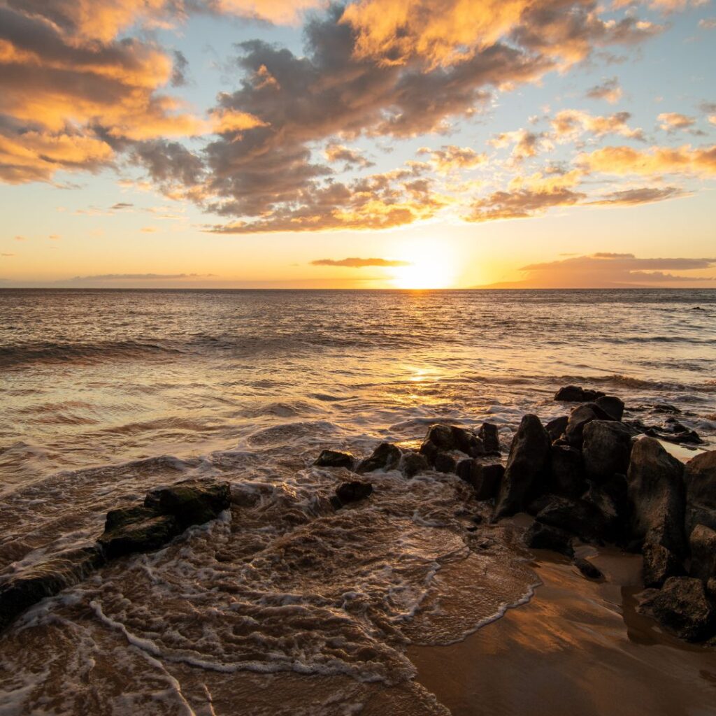 Snorkeling on Maui: The Ultimate Guide To 27 Amazing Spots