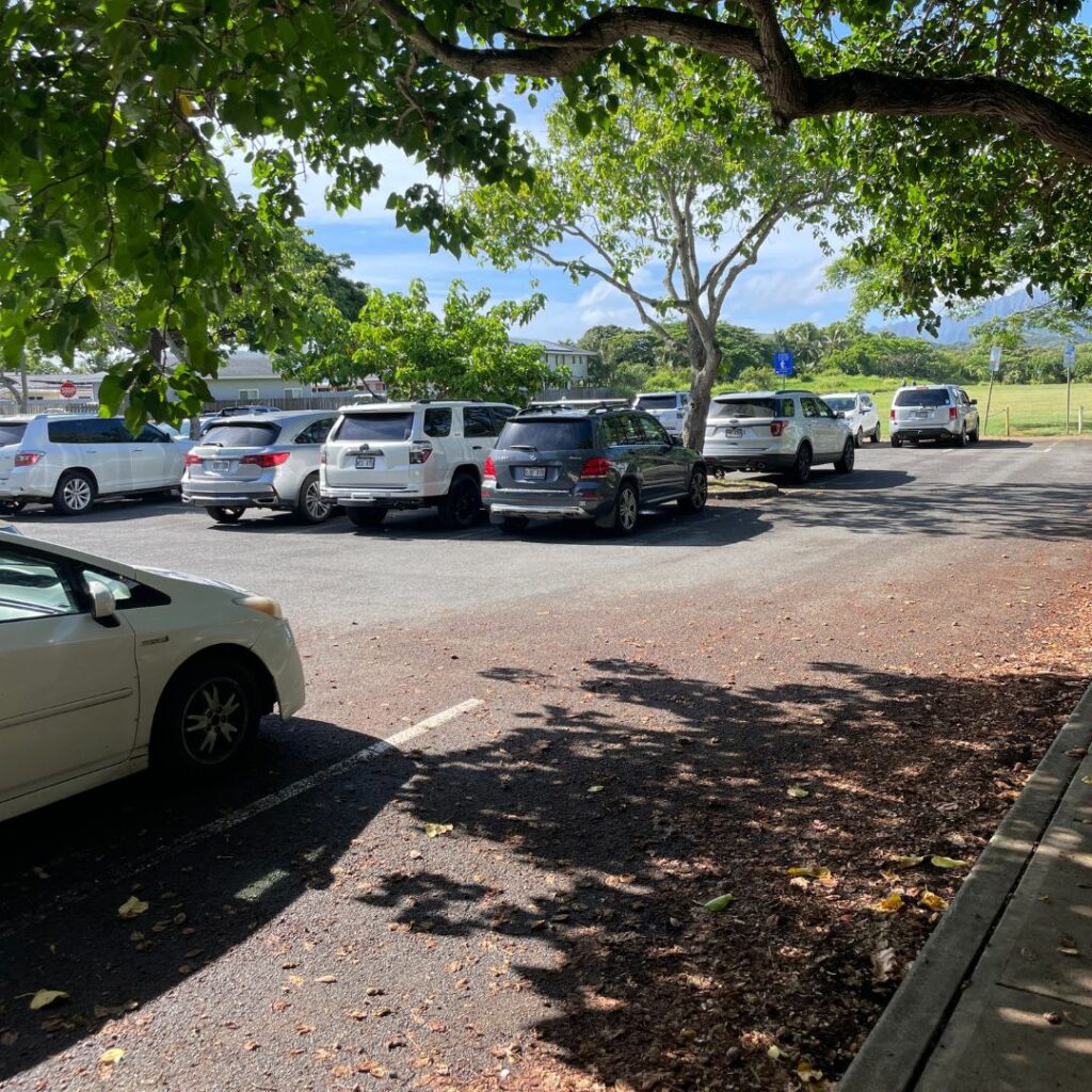 Parking area for Hui O Ko'olaupoko 