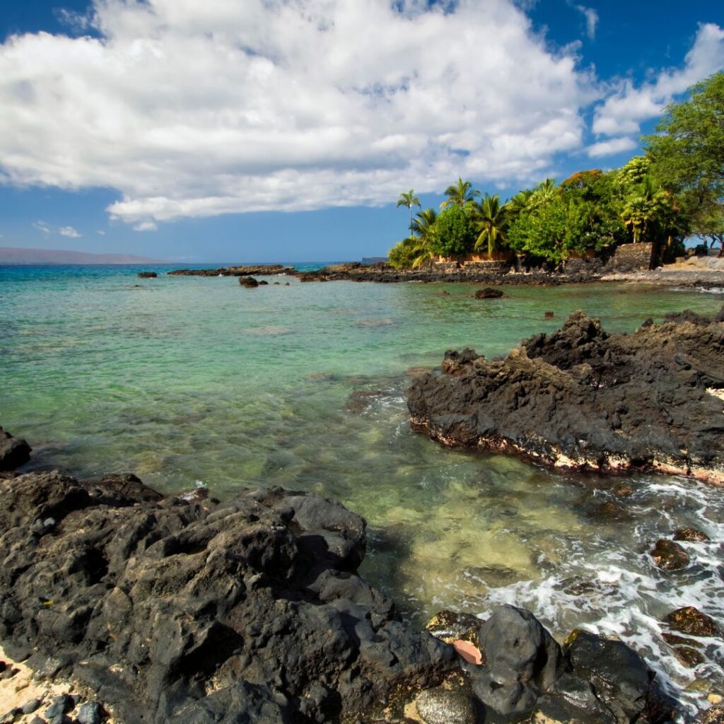 Snorkeling on Maui: The Ultimate Guide To 27 Amazing Spots