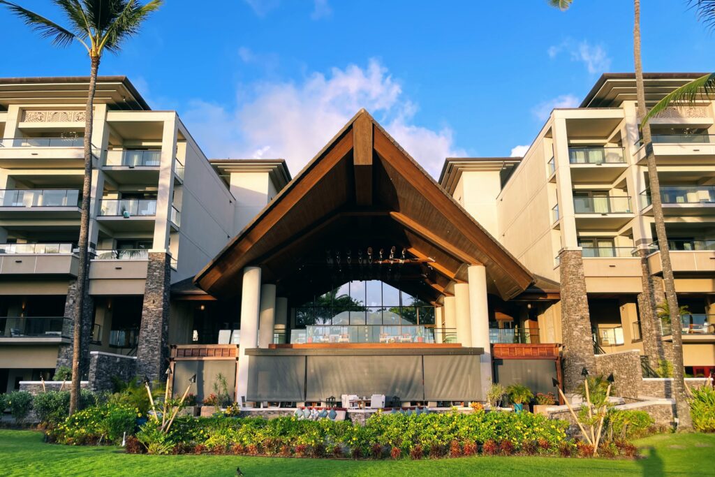 Review Montage Kapalua Bay | Maui Luxury