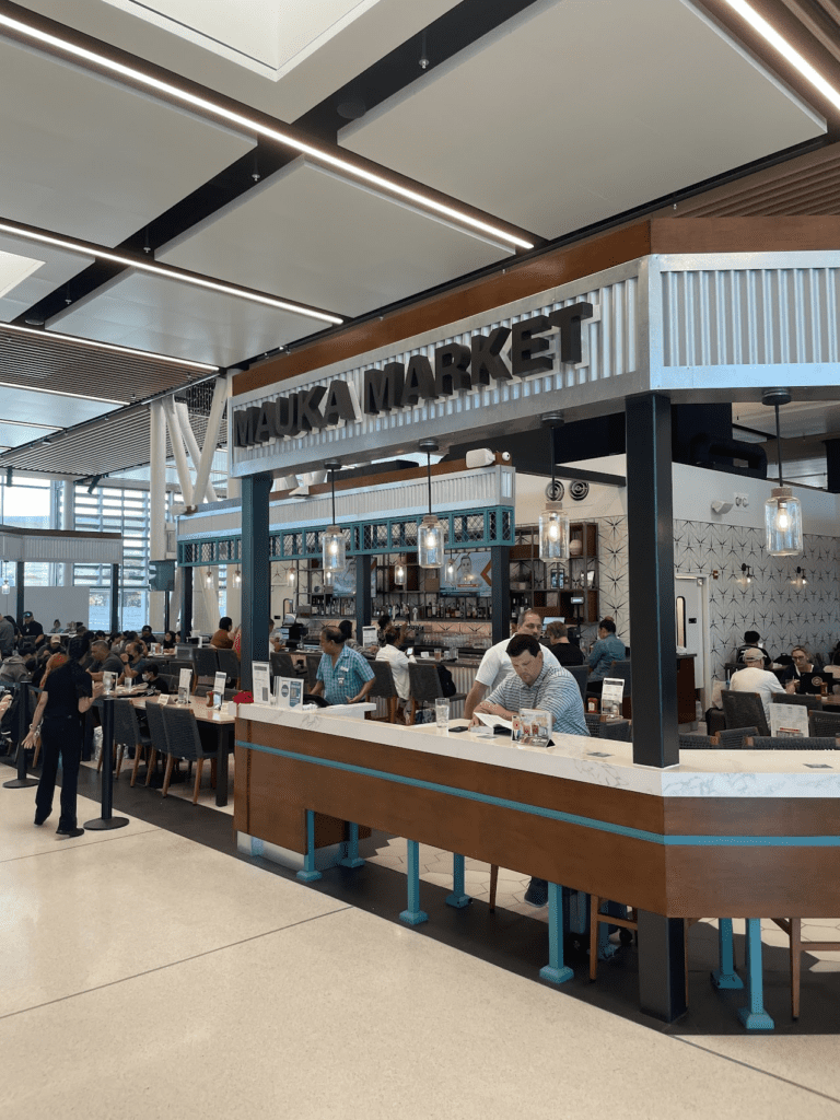 Mauka Market Restaurant Review | Excellent Food At Honolulu Airport