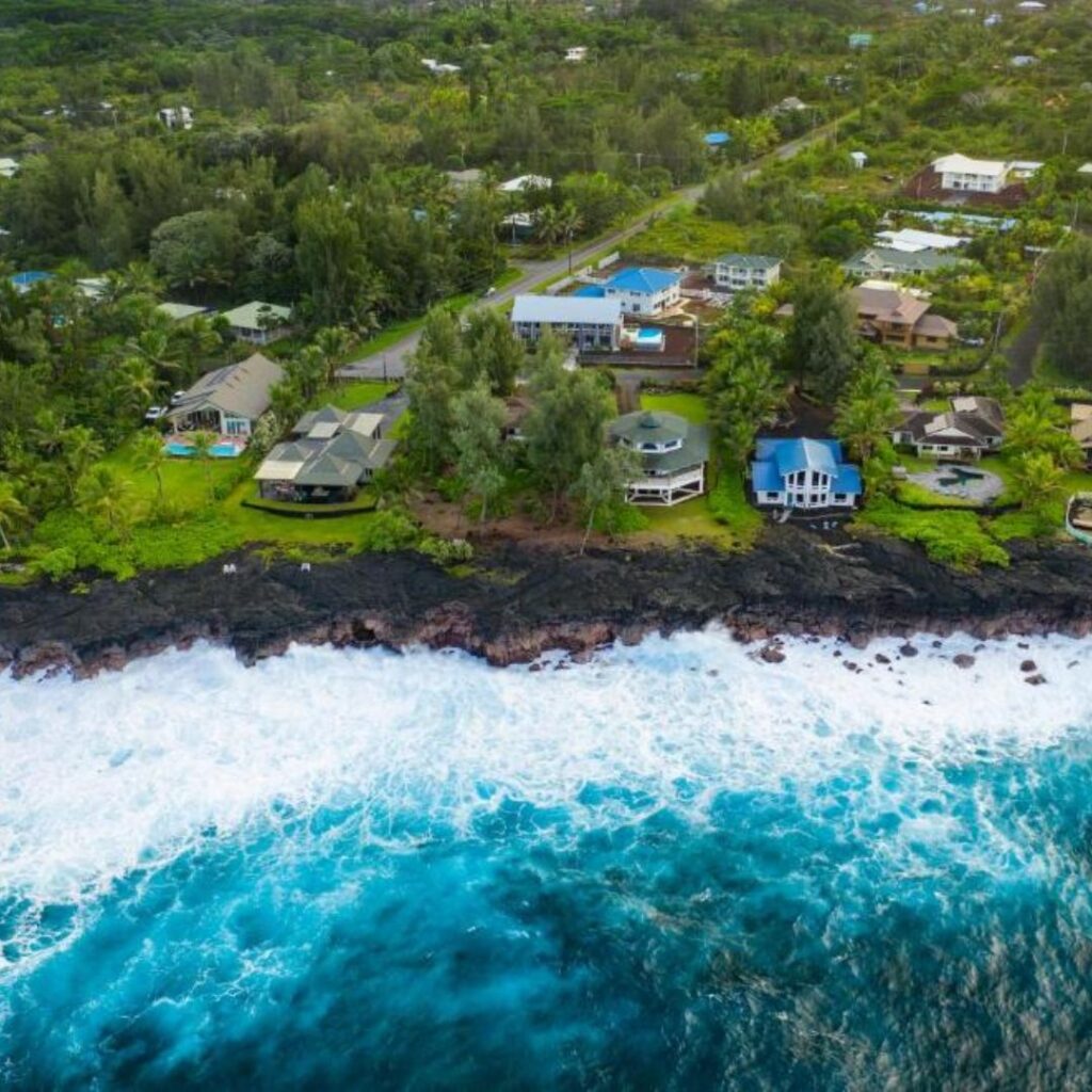 The 18 Best Budget Hotels on the Big Island That Won’t Break the Bank