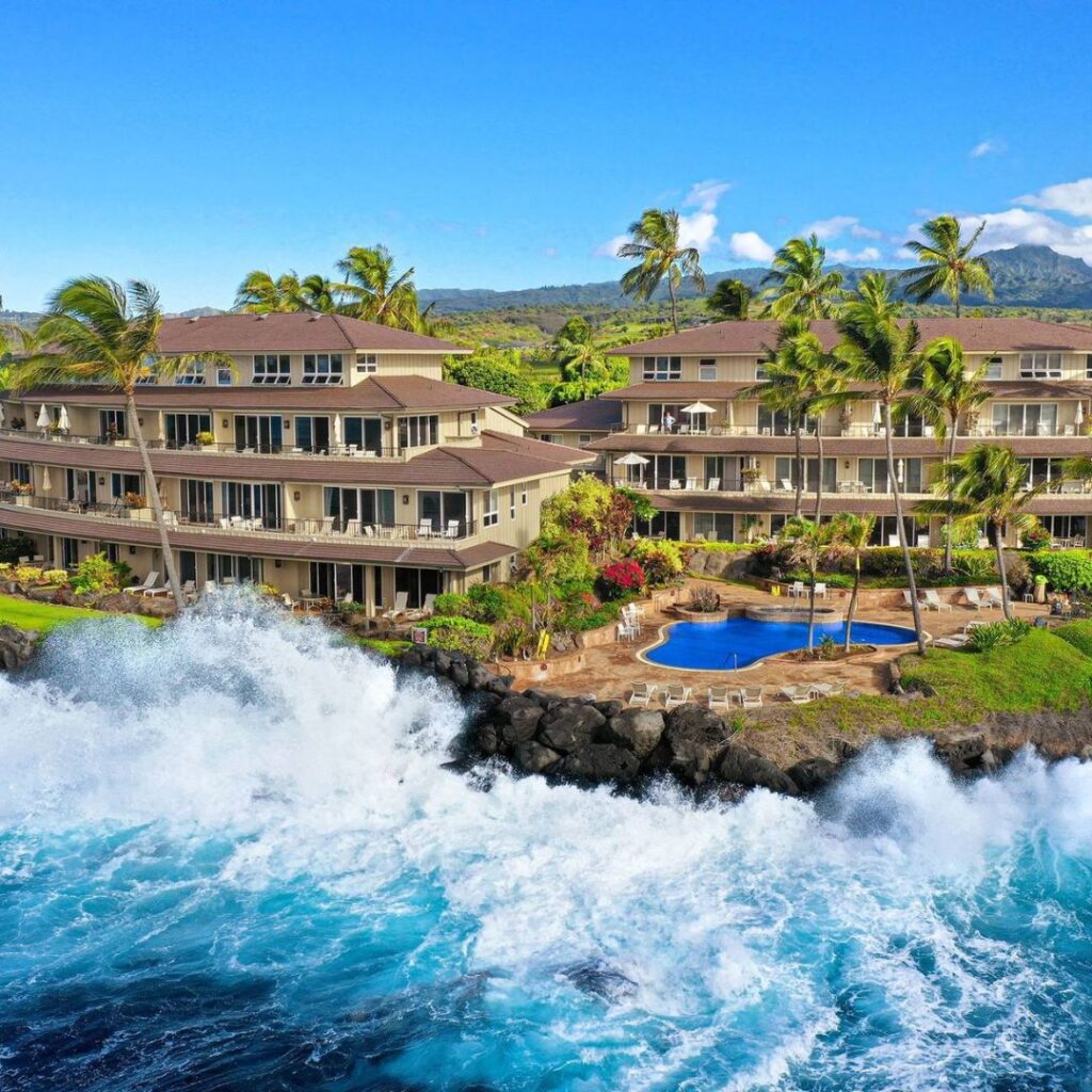 12 Best Family Hotels On Kaua’i for a Dream Hawaiian Vacation