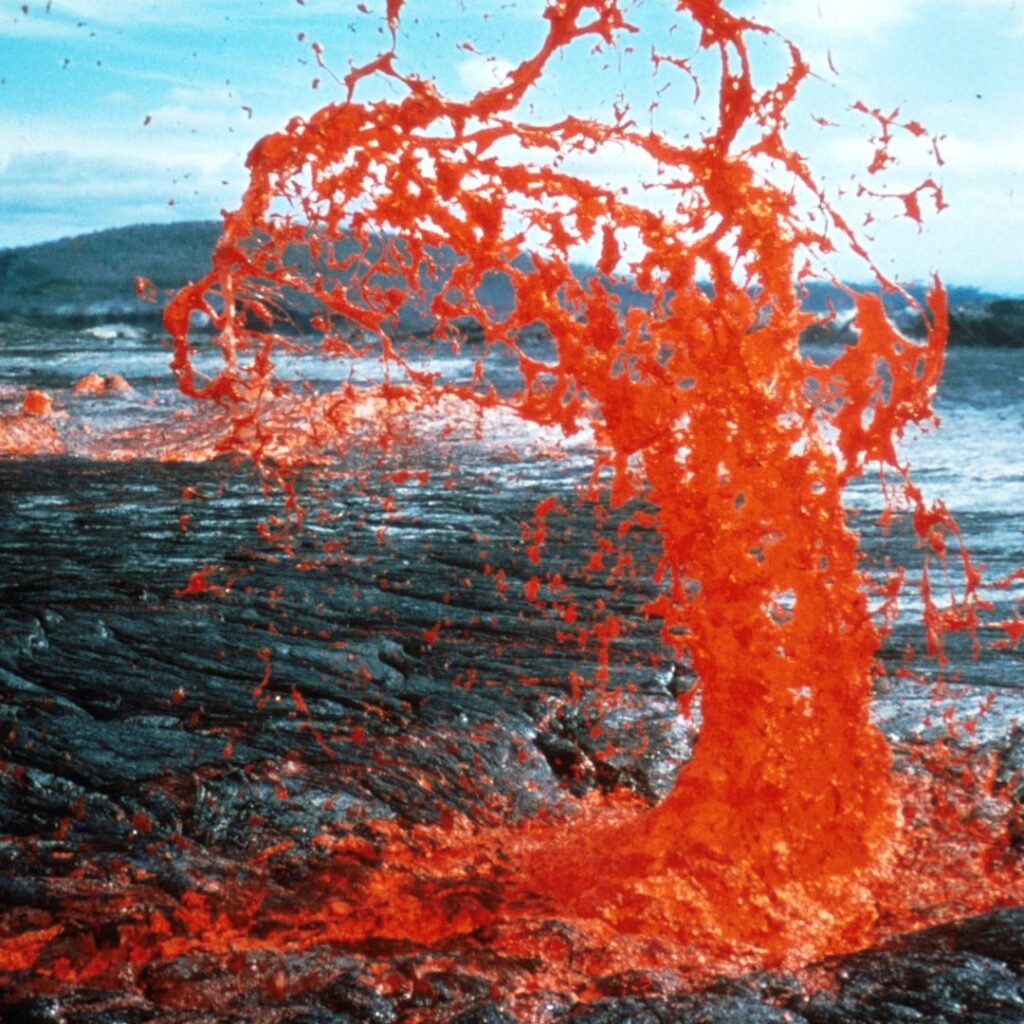 Lava that you may see on a O'ahu to Volcano National park Day Tour
