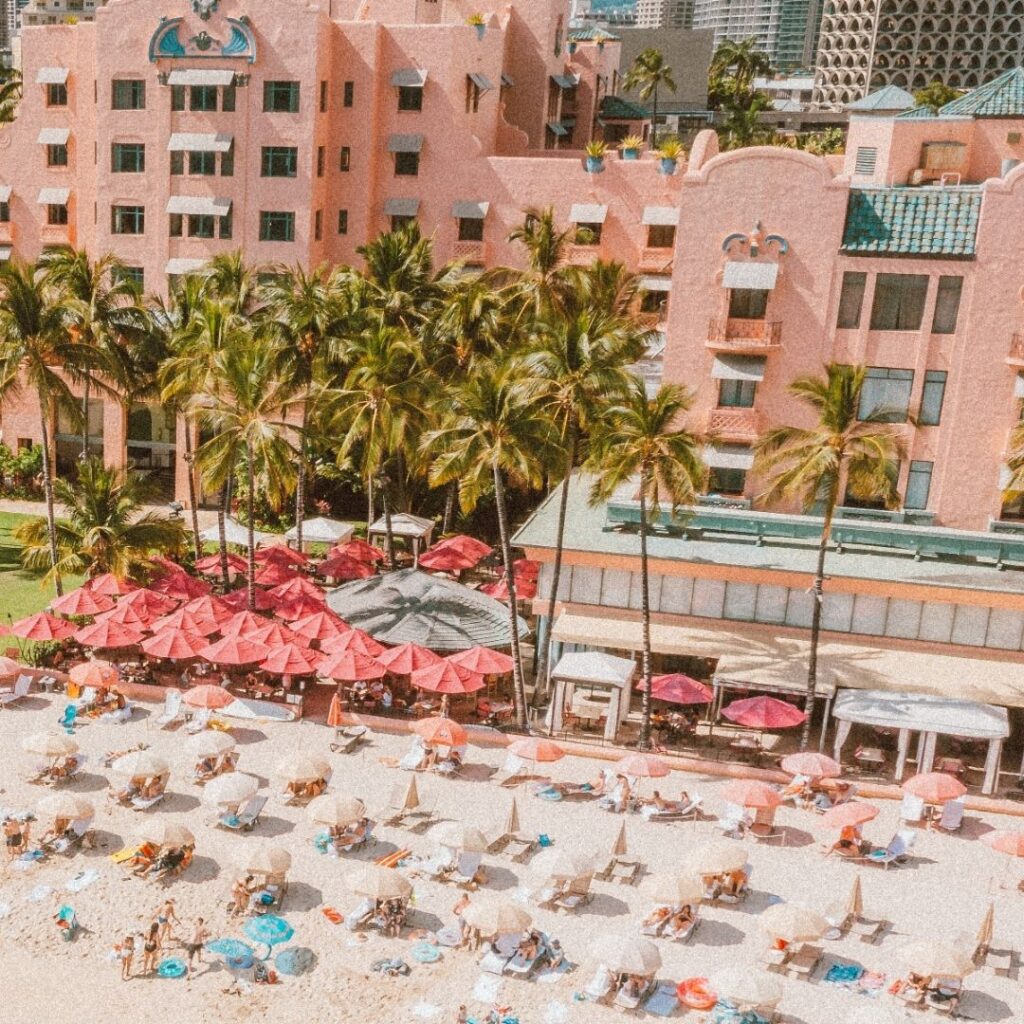 15 Best Beachfront Hotels On Oahu (2024) | Waterfront Bliss