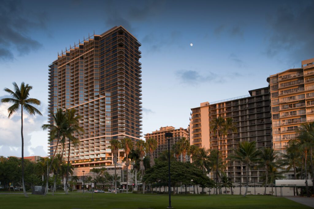 Rebranding Elegance: Unveiling Wākea Waikiki Beach, the Ex-Trump Waikiki Hotel’s New Chapter with Hilton LXR