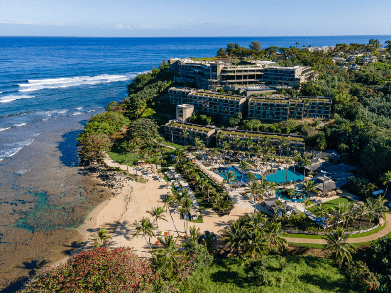 13 Best Luxury Hotels in Hawaii (2024)