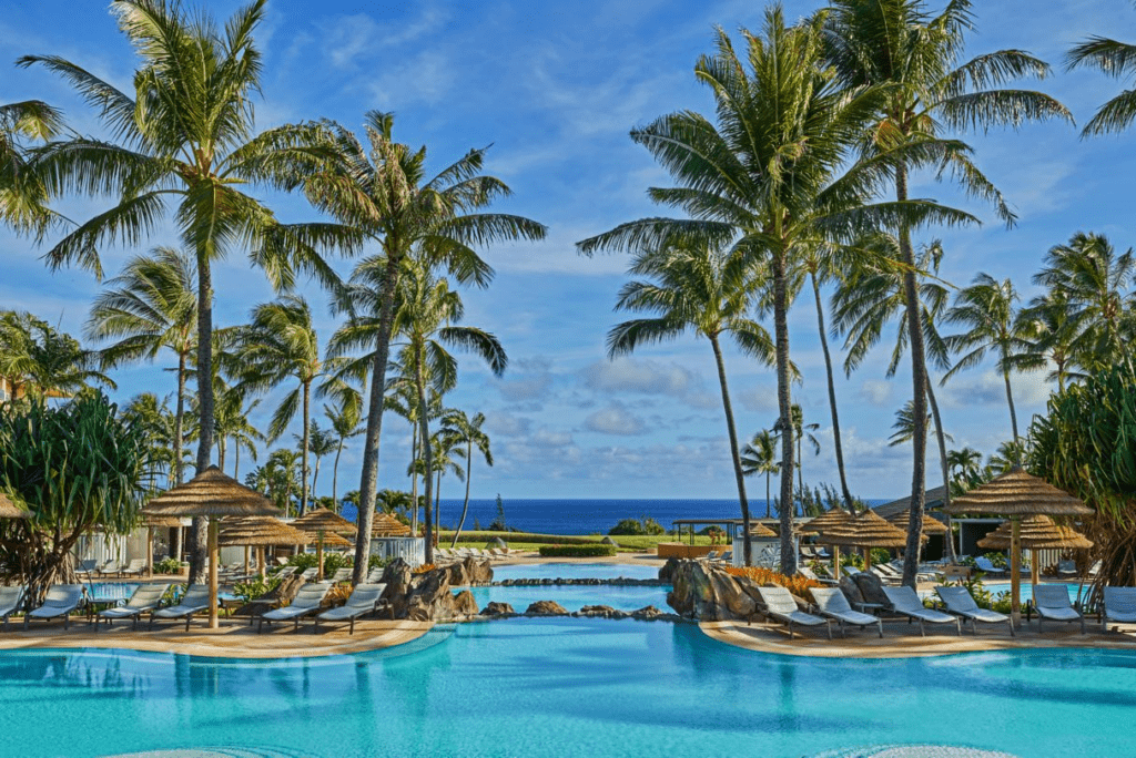 13 Best Luxury Hotels in Hawaii (2024)