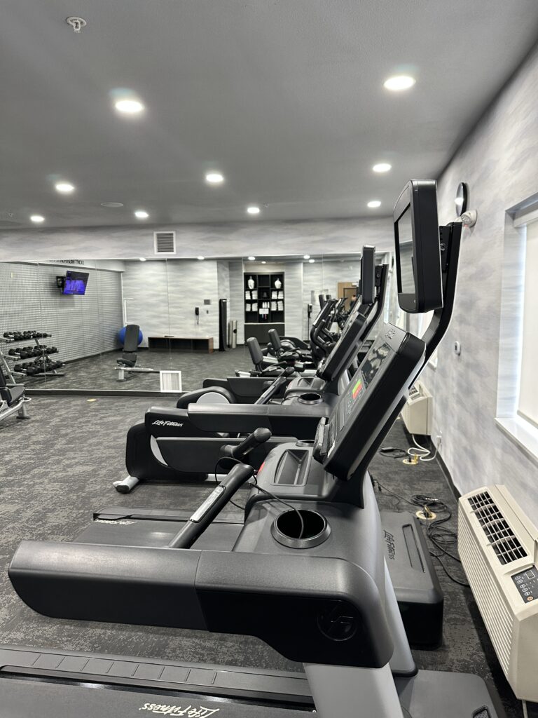 a room with exercise machines